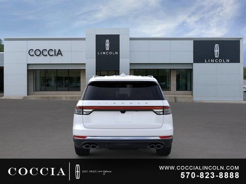 New 2026 Lincoln Aviator AWD image 5