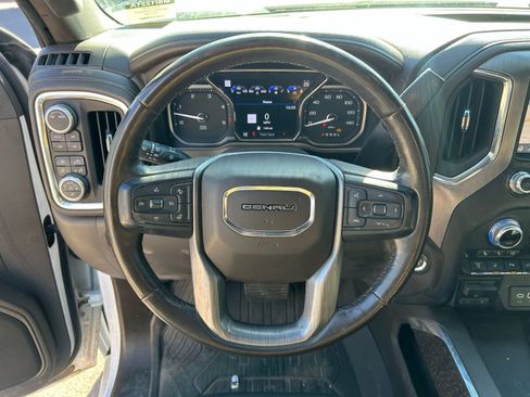 Used 2020 GMC Sierra 2500 Denali image 17