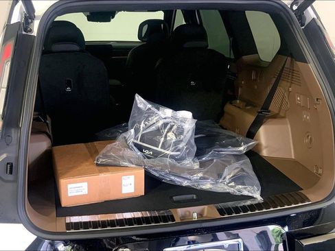 New 2026 Kia EV9 GT-Line image 5