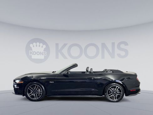 Used 2018 Ford Mustang GT Premium RWD image 2