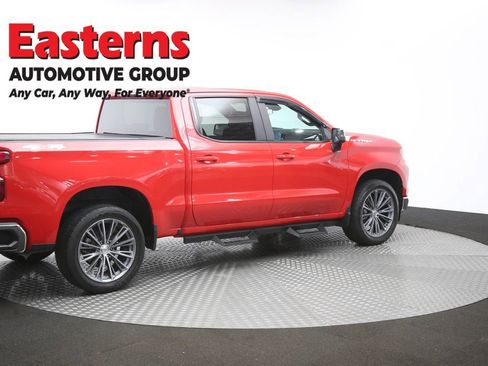 Used 2022 Chevrolet Silverado 1500 LT AWD/4WD image 49