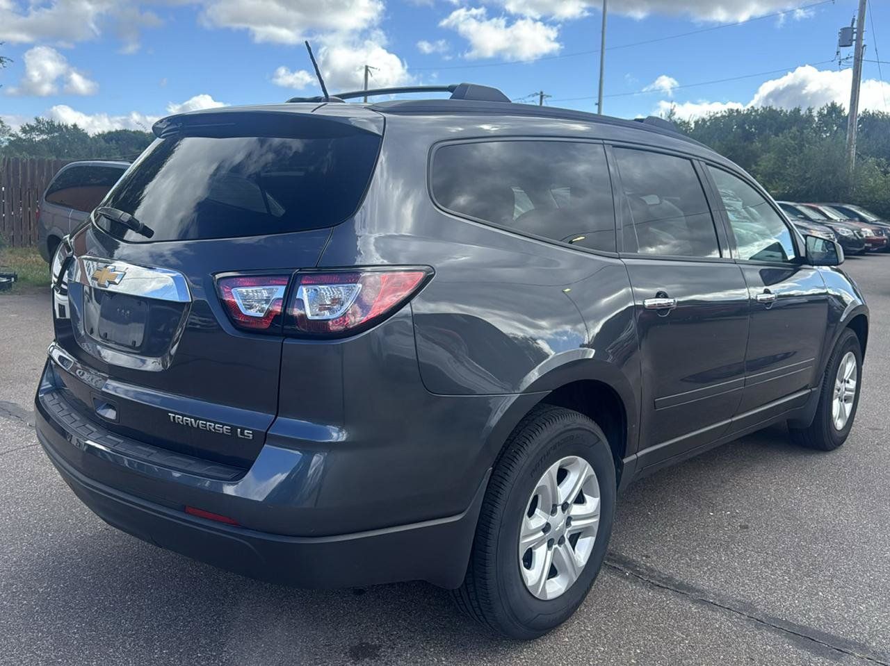 Used 2013 Chevrolet Traverse LS w/ LPO, 'HIT The Road' Package AWD/4WD image 5