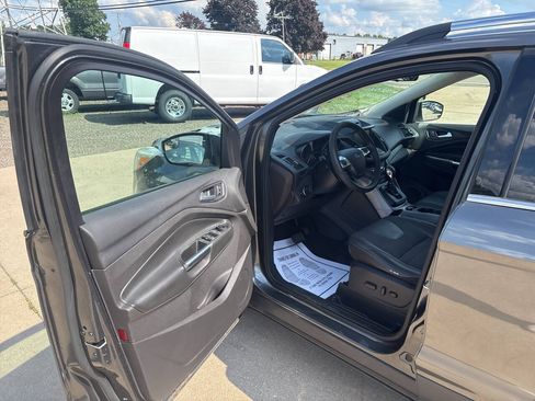 Used 2015 Ford Escape SE w/ SE Chrome Package AWD/4WD image 12