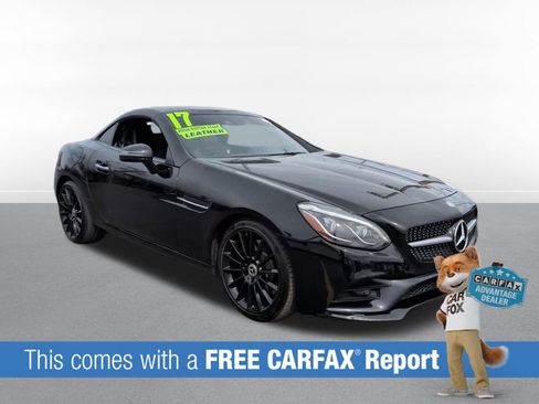 Used 2017 Mercedes-Benz SLC 300 image 2