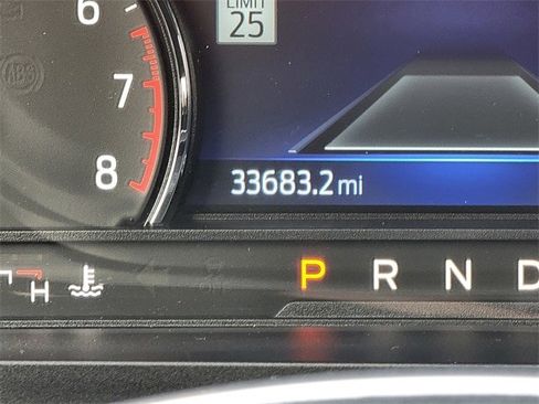 Certified 2022 Ford Explorer XLT w/ Equipment Group 202A image 37