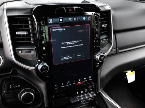 Used 2022 RAM 1500 Big Horn RWD image 40