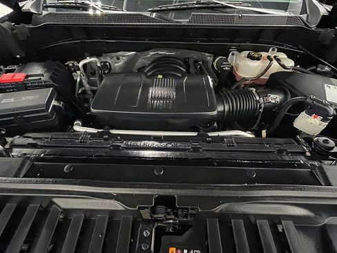 Used 2020 Chevrolet Silverado 1500 Custom w/ Custom Value Package image 33