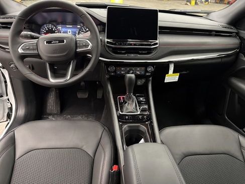 New 2026 Jeep Compass Trailhawk image 10