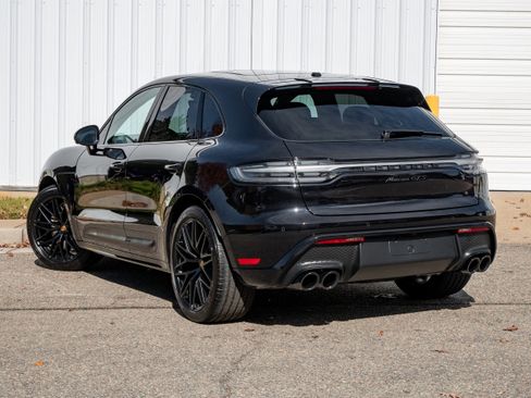 Used 2023 Porsche Macan GTS image 3