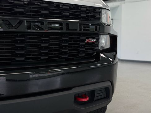Used 2019 Chevrolet Silverado 1500 Custom Trail Boss w/ Custom Convenience Package AWD/4WD image 10