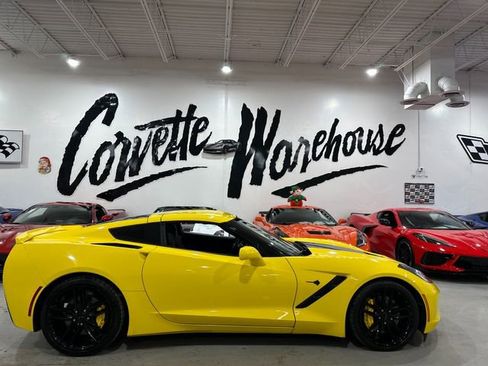 Used 2016 Chevrolet Corvette Stingray Coupe w/ 3LT Preferred Equipment Group image 31