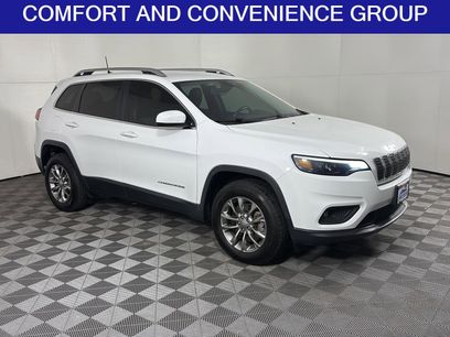 Used 2019 Jeep Cherokee Latitude Plus w/ Comfort/Convenience Group
