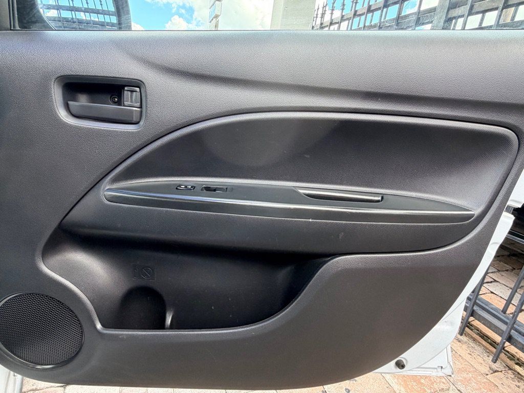 Used 2023 Mitsubishi Mirage G4 LE FWD image 31