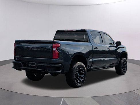 Used 2020 Chevrolet Silverado 1500 LT Trail Boss AWD/4WD image 6