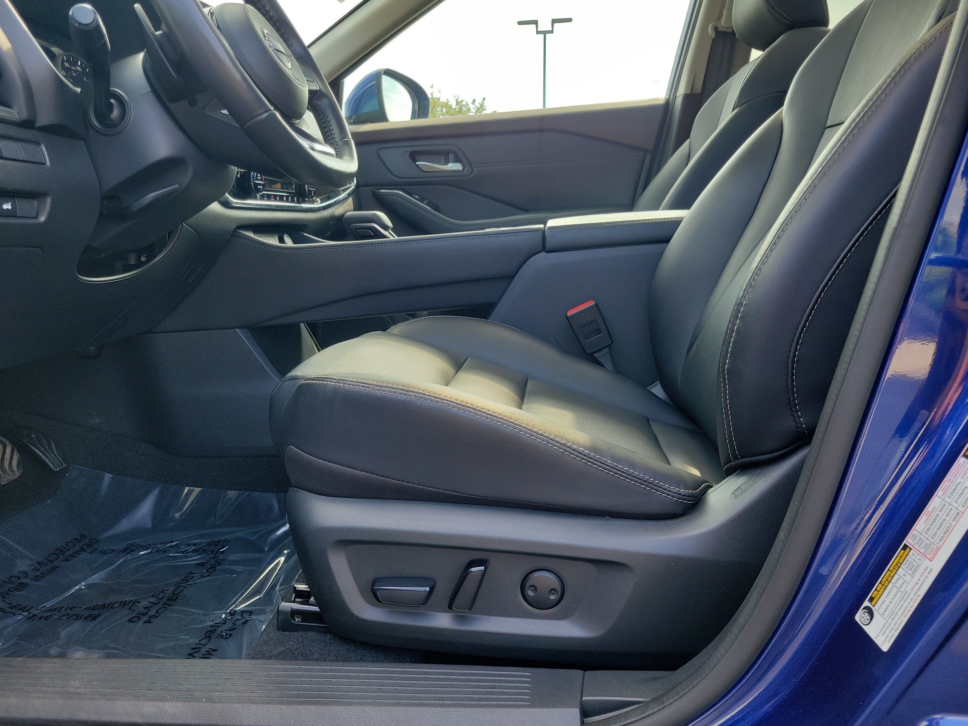 Certified 2023 Nissan Rogue SL w/ SL Premium Package AWD/4WD image 16