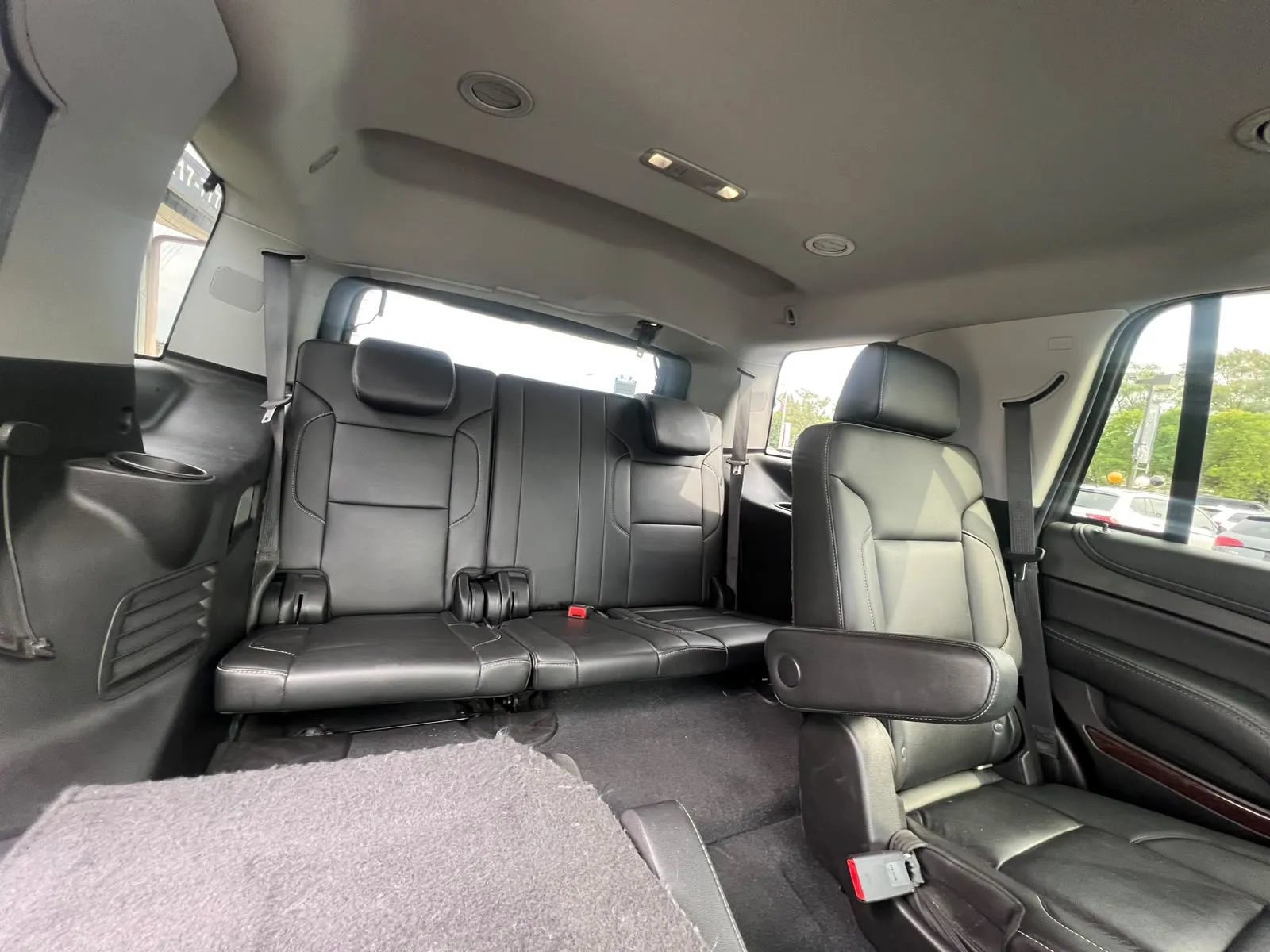 Used 2019 GMC Yukon SLT AWD/4WD image 18