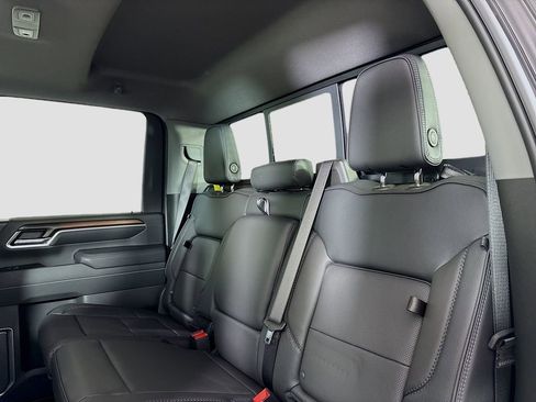 New 2026 GMC Sierra 3500 Denali w/ Denali Reserve Package AWD/4WD image 25