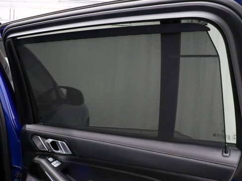 Used 2025 BMW X7 M60i image 20