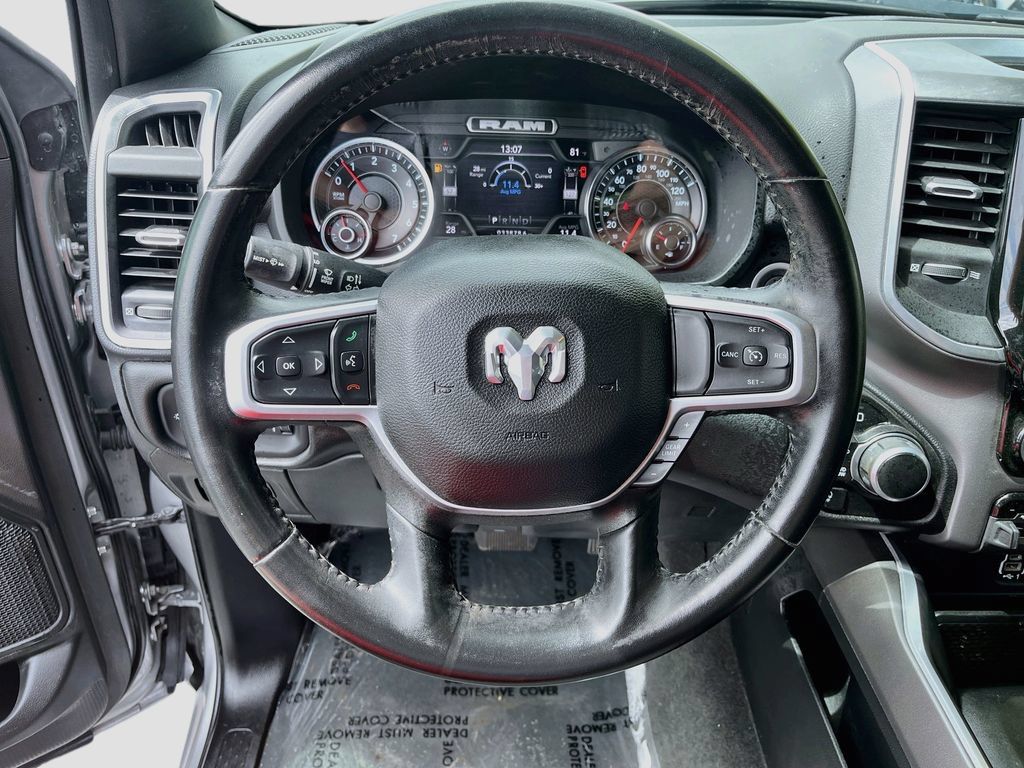Used 2022 RAM 1500 Big Horn AWD/4WD image 11