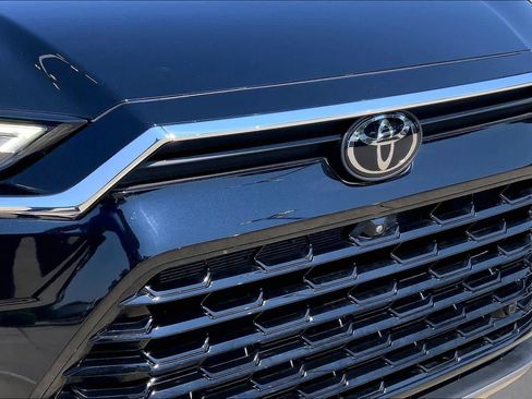 Used 2024 Toyota Grand Highlander FWD image 32