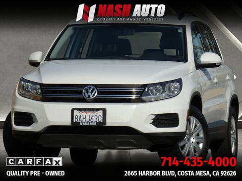 Used 2017 Volkswagen Tiguan S FWD image 2