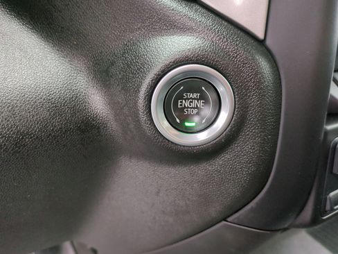 Certified 2021 Chevrolet Silverado 1500 RST image 16