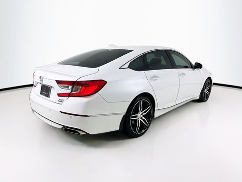 Used 2021 Honda Accord Touring image 8