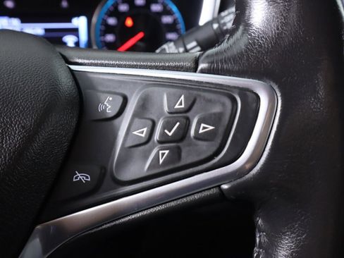 Used 2018 Chevrolet Equinox LT w/ Sun & Infotainment Package image 13