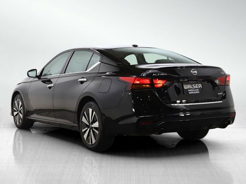 Used 2019 Nissan Altima 2.5 SV image 4
