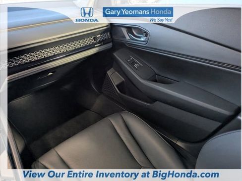 Used 2024 Honda Accord EX-L image 18