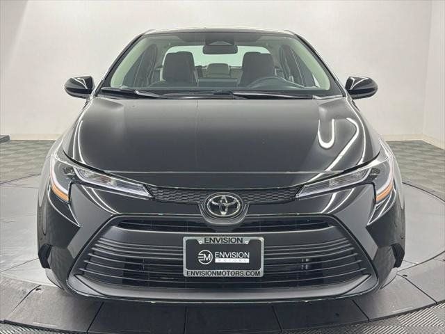 Certified 2026 Toyota Corolla LE FWD image 6