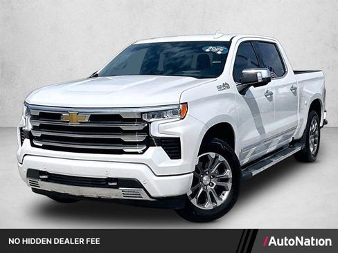 Used 2025 Chevrolet Silverado 1500 High Country w/ Technology Package RWD image 1