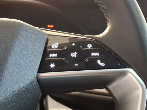 Certified 2025 Audi Q5 Premium w/ Convenience Package image 14