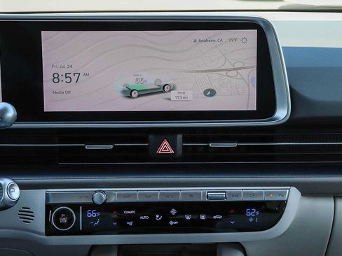 Used 2023 Hyundai Ioniq 6 SEL RWD image 18
