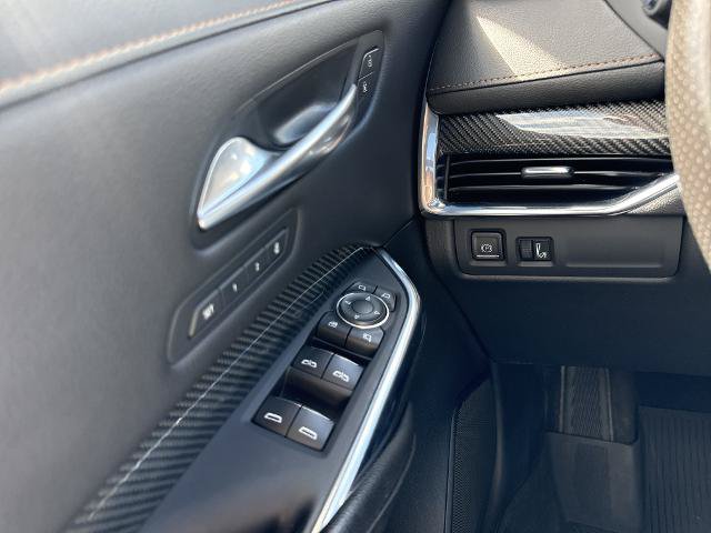 Certified 2023 Cadillac XT4 Sport w/ LPO, ONYX Package AWD/4WD image 13