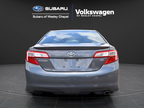 Used 2012 Toyota Camry SE FWD image 6