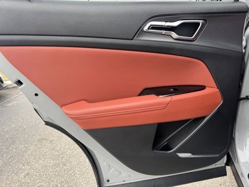 Certified 2025 Kia Sportage SX image 12