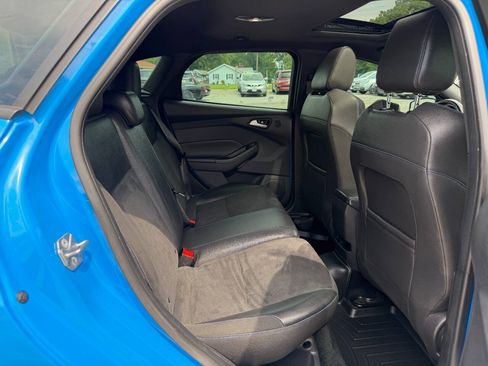 Used 2017 Ford Focus RS AWD/4WD image 21