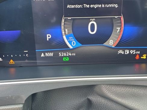 Used 2022 Volkswagen Tiguan SE image 15