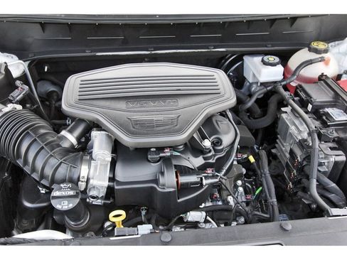 Used 2023 Cadillac XT6 Premium Luxury FWD image 35