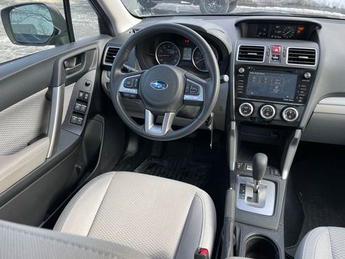 Used 2018 Subaru Forester 2.5i Premium w/ All-Weather Package image 8