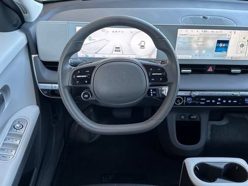 Certified 2022 Hyundai Ioniq 5 SE AWD/4WD image 18