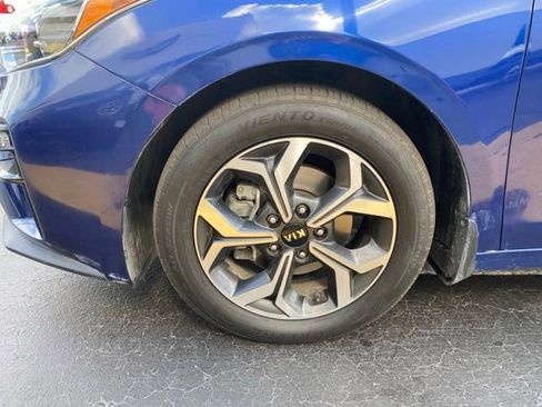 Used 2020 Kia Forte LXS image 13