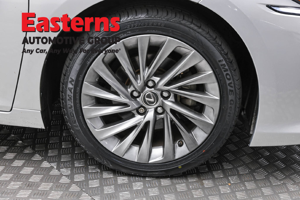 Used 2019 Lexus ES 350 w/ Accessory Package 2 FWD image 35