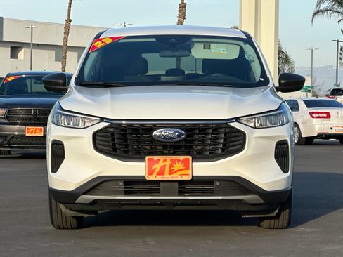 Certified 2023 Ford Escape Active image 9