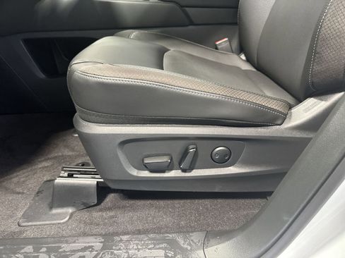 New 2026 Nissan Pathfinder SL AWD/4WD image 25