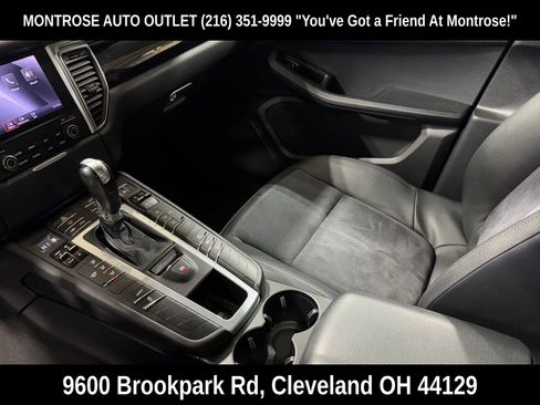 Used 2017 Porsche Macan image 14