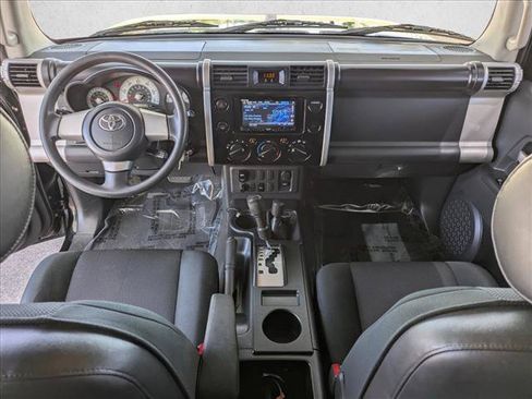 Used 2008 Toyota FJ Cruiser 4WD image 16