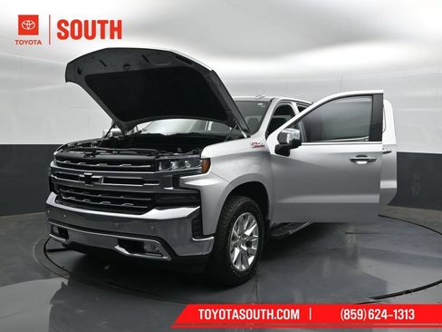 Used 2019 Chevrolet Silverado 1500 LTZ AWD/4WD image 58