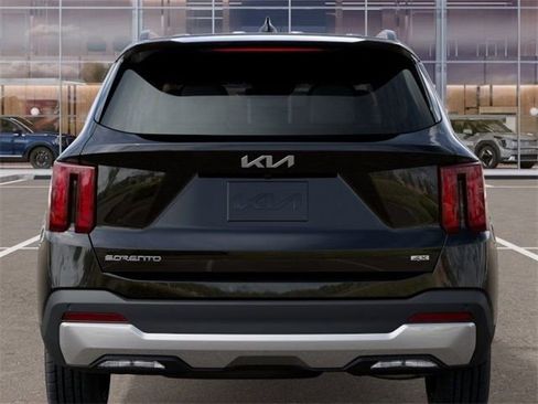 New 2026 Kia Sorento S AWD/4WD image 13
